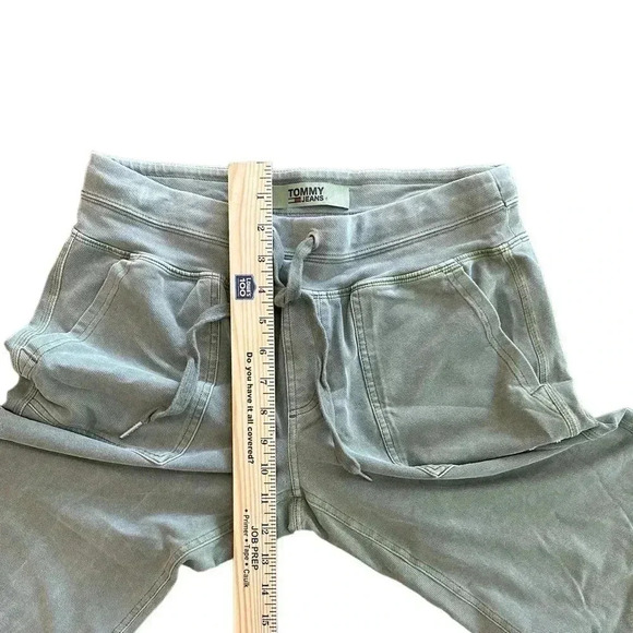 Tommy Hilfiger Jeans Green Cuffed Jogger Pants Woman’s Size Small EUC - Picture 7 of 9